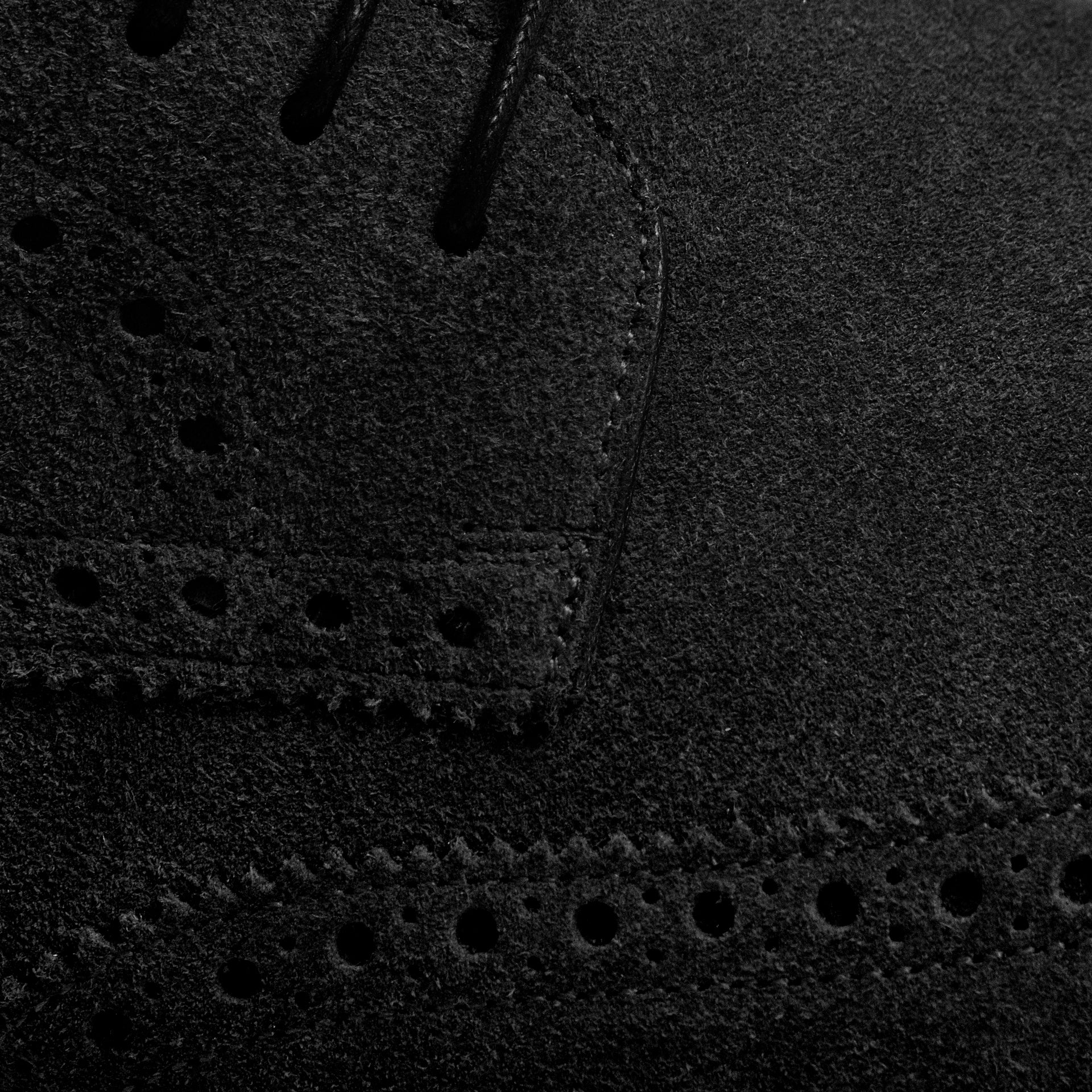 Gibson Wingtips - Suede - Men's - Image 15